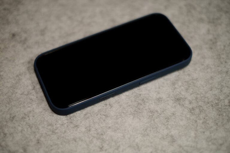 Top 10 Must-Have Mobile Accessories for Every Tech Enthusiast